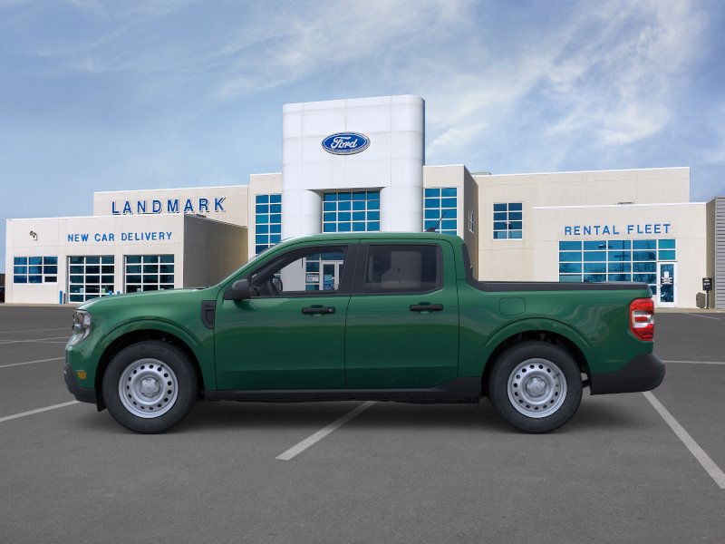 Ford Maverick Vehicle Full-screen Gallery Image 3