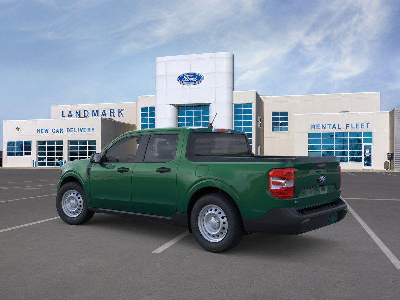 Ford Maverick Vehicle Full-screen Gallery Image 4