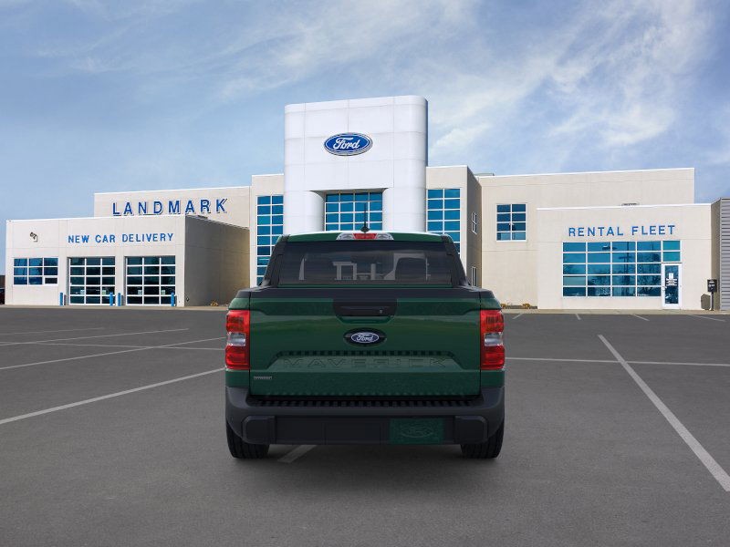 Ford Maverick Vehicle Full-screen Gallery Image 5