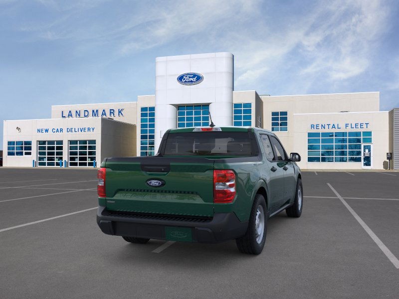 Ford Maverick Vehicle Full-screen Gallery Image 8