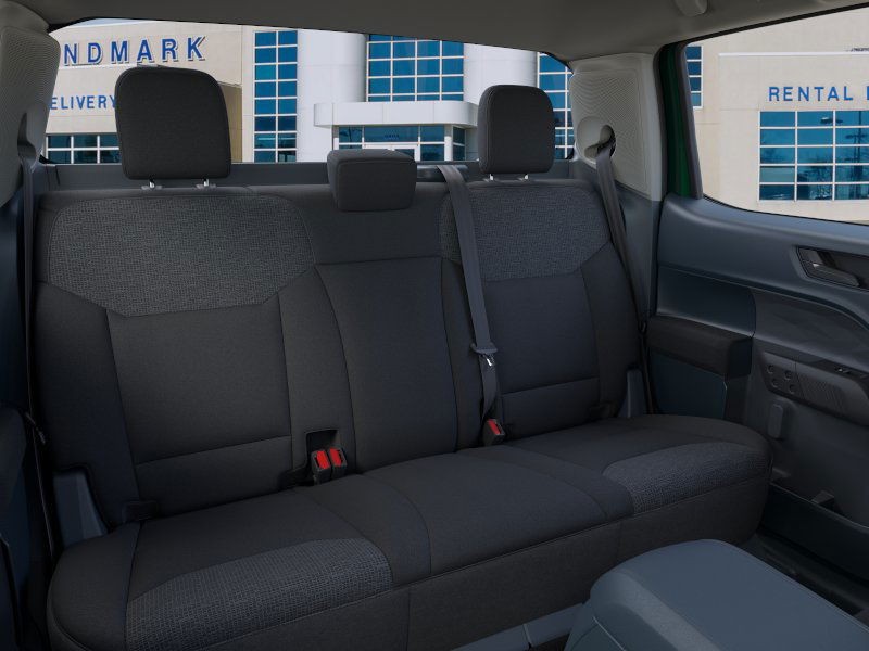 Ford Maverick Vehicle Full-screen Gallery Image 11