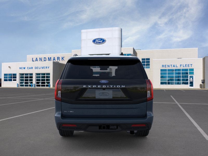 Ford Expedition Vehicle Full-screen Gallery Image 5