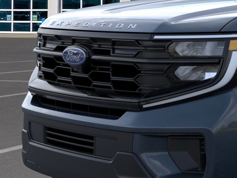 Ford Expedition Vehicle Full-screen Gallery Image 17