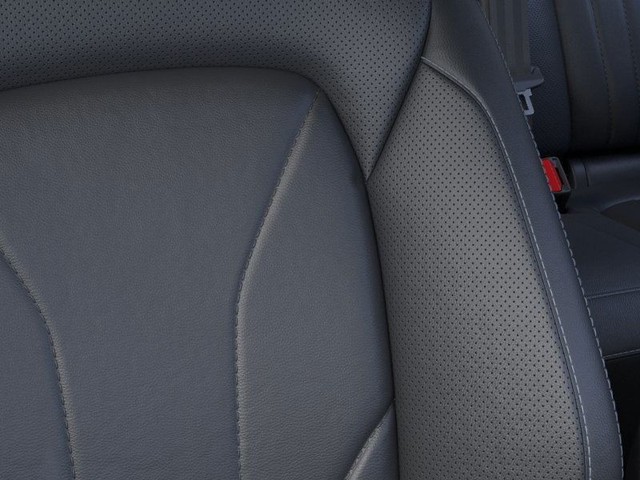 Ford Escape Plug-In Hybrid Vehicle Full-screen Gallery Image 16