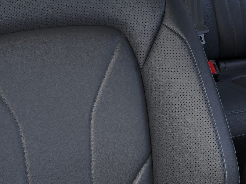 Ford Escape Plug-In Hybrid Vehicle Full-screen Gallery Image 16