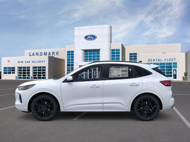 Ford Escape Hybrid Vehicle Full-screen Gallery Image 3