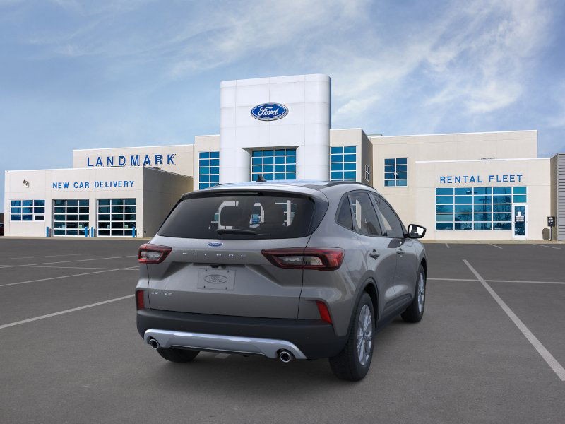 Ford Escape Vehicle Full-screen Gallery Image 8