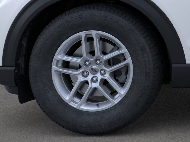 Ford Explorer Vehicle Full-screen Gallery Image 19