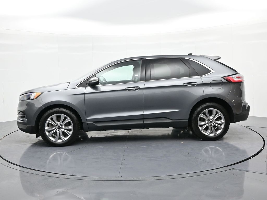 Ford Edge Vehicle Full-screen Gallery Image 09