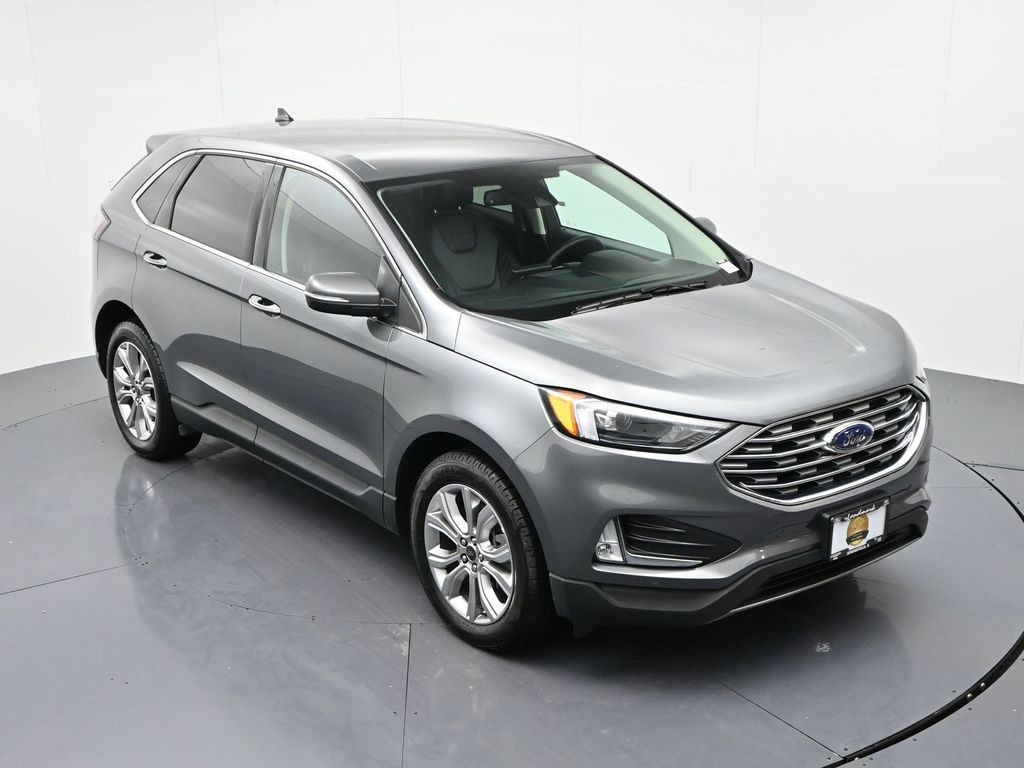 Ford Edge Vehicle Full-screen Gallery Image 15