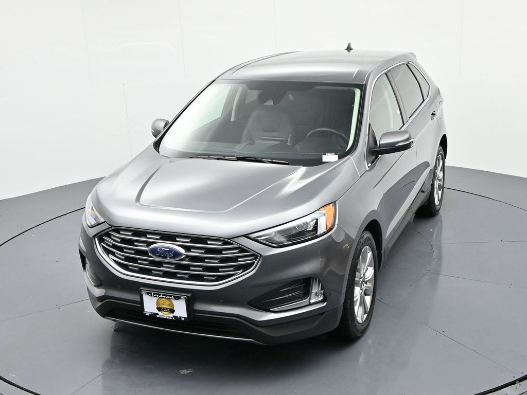 Ford Edge Vehicle Full-screen Gallery Image 17