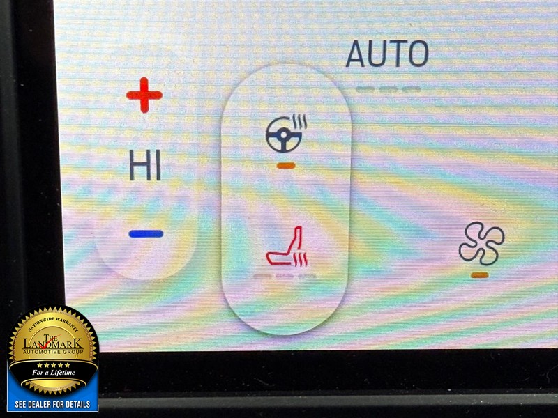 Ford Edge Vehicle Full-screen Gallery Image 14