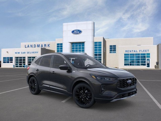 Ford Escape Vehicle Full-screen Gallery Image 7