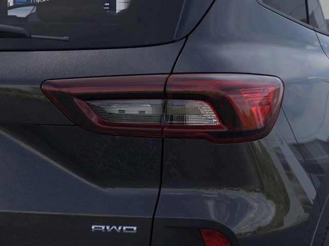 Ford Escape Vehicle Full-screen Gallery Image 21