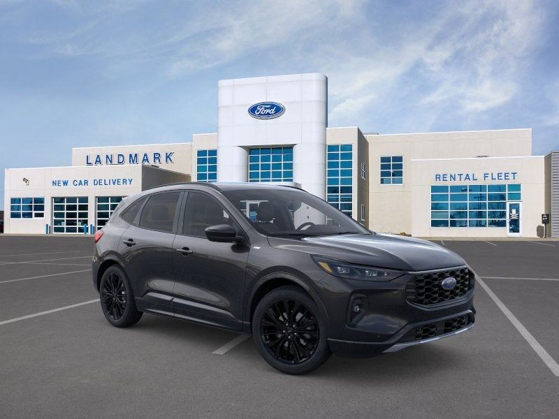 Ford Escape Vehicle Full-screen Gallery Image 7