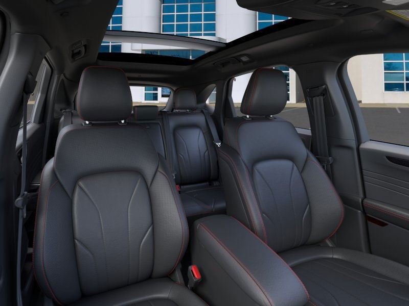 Ford Escape Vehicle Full-screen Gallery Image 10