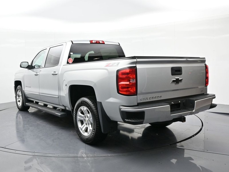 Chevrolet Silverado 1500 Vehicle Full-screen Gallery Image 7