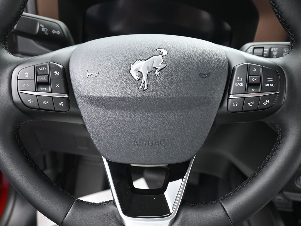 Ford Bronco Sport Vehicle Full-screen Gallery Image 13