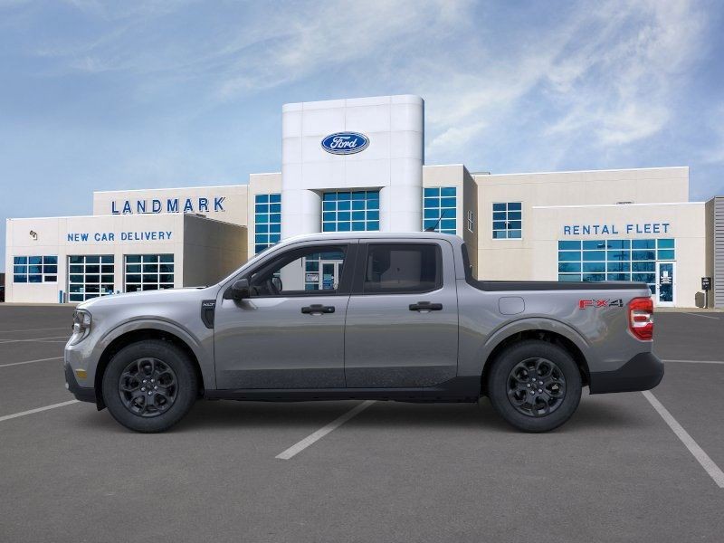 Ford Maverick Vehicle Full-screen Gallery Image 3