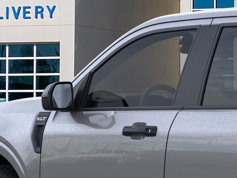 Ford Maverick Vehicle Full-screen Gallery Image 21