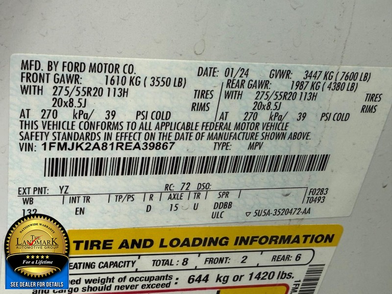 Ford Expedition Max Vehicle Full-screen Gallery Image 24