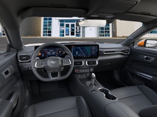 Ford Mustang Vehicle Full-screen Gallery Image 9