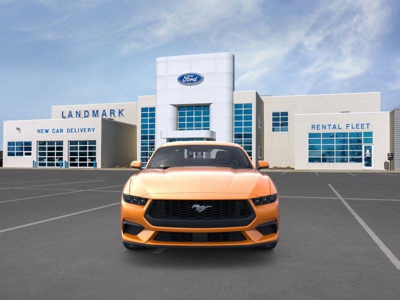 Ford Mustang Vehicle Full-screen Gallery Image 6