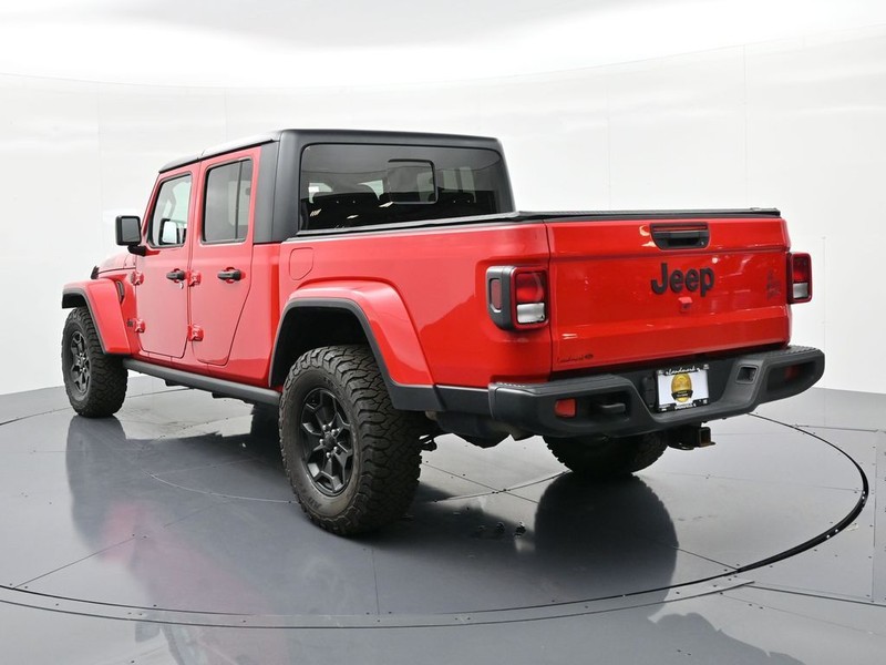 Jeep Gladiator Vehicle Full-screen Gallery Image 8