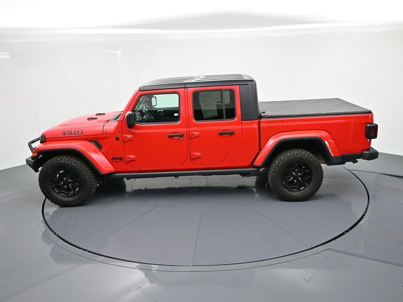 Jeep Gladiator Vehicle Full-screen Gallery Image 18