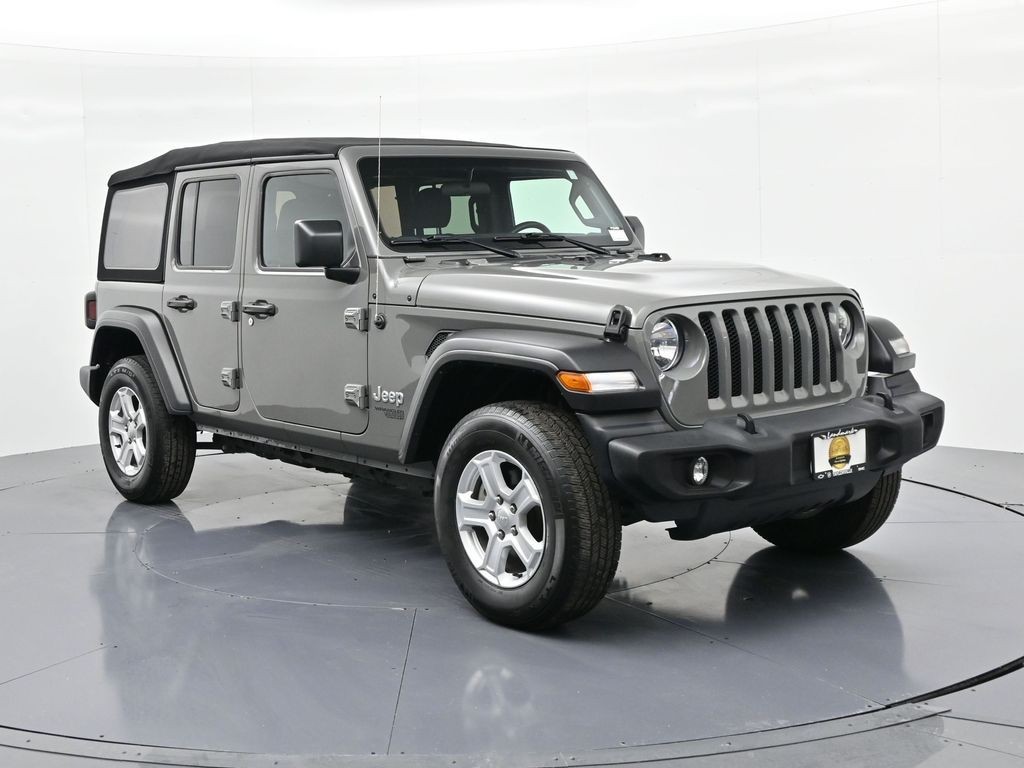 Jeep Wrangler Unlimited Vehicle Full-screen Gallery Image 4