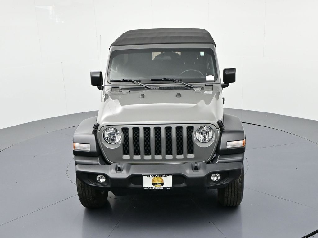Jeep Wrangler Unlimited Vehicle Full-screen Gallery Image 15