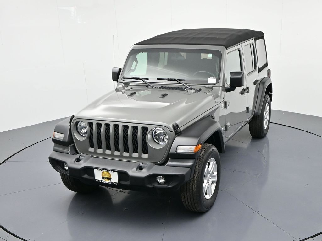 Jeep Wrangler Unlimited Vehicle Full-screen Gallery Image 16