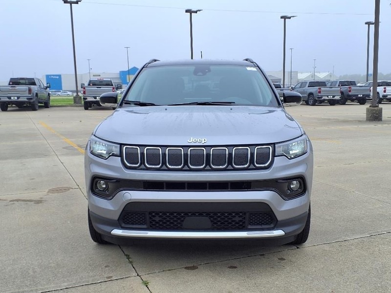 Jeep Compass Vehicle Full-screen Gallery Image 7