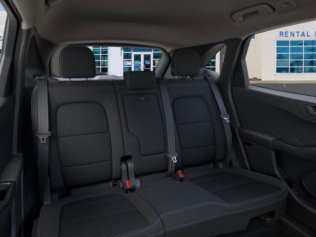 Ford Escape Vehicle Full-screen Gallery Image 11