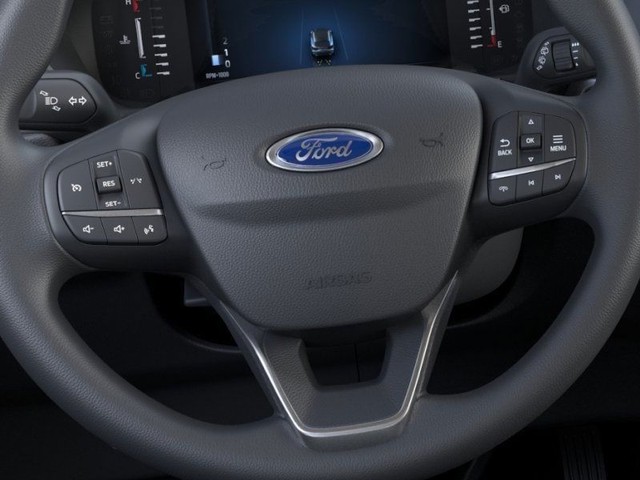 Ford Escape Vehicle Full-screen Gallery Image 12