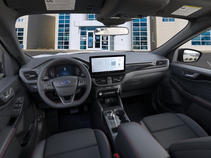 Ford Escape Vehicle Full-screen Gallery Image 9