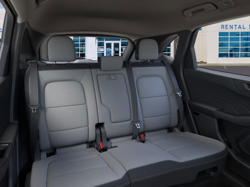 Ford Escape Vehicle Full-screen Gallery Image 11