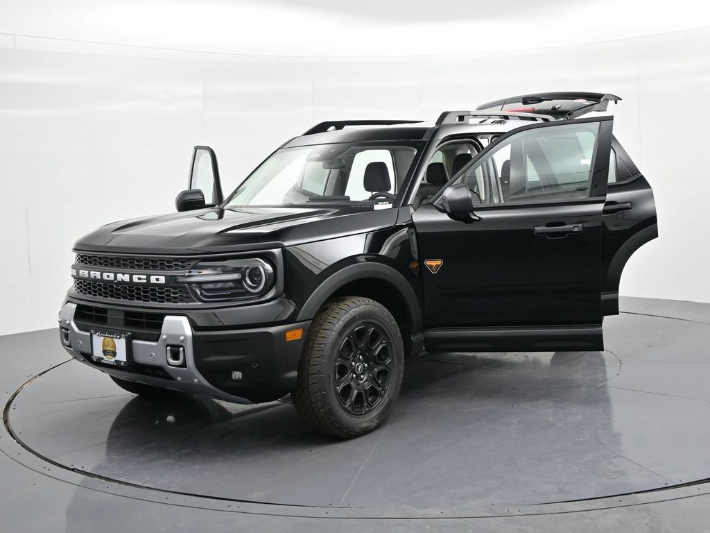 Ford Bronco Sport Vehicle Full-screen Gallery Image 27