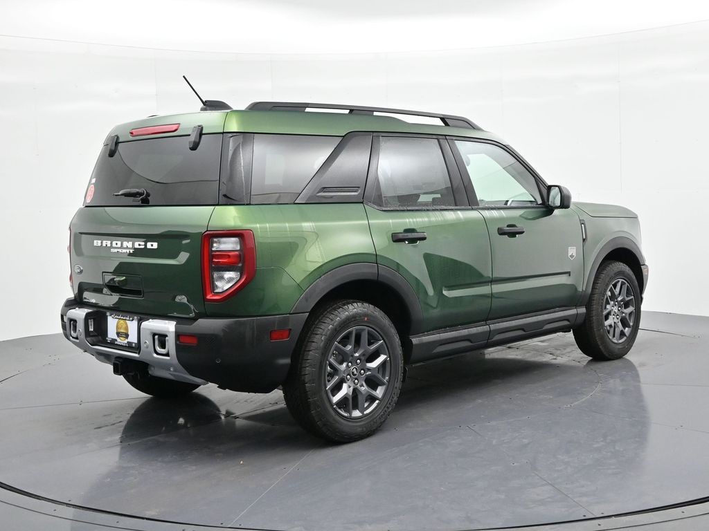 Ford Bronco Sport Vehicle Full-screen Gallery Image 6