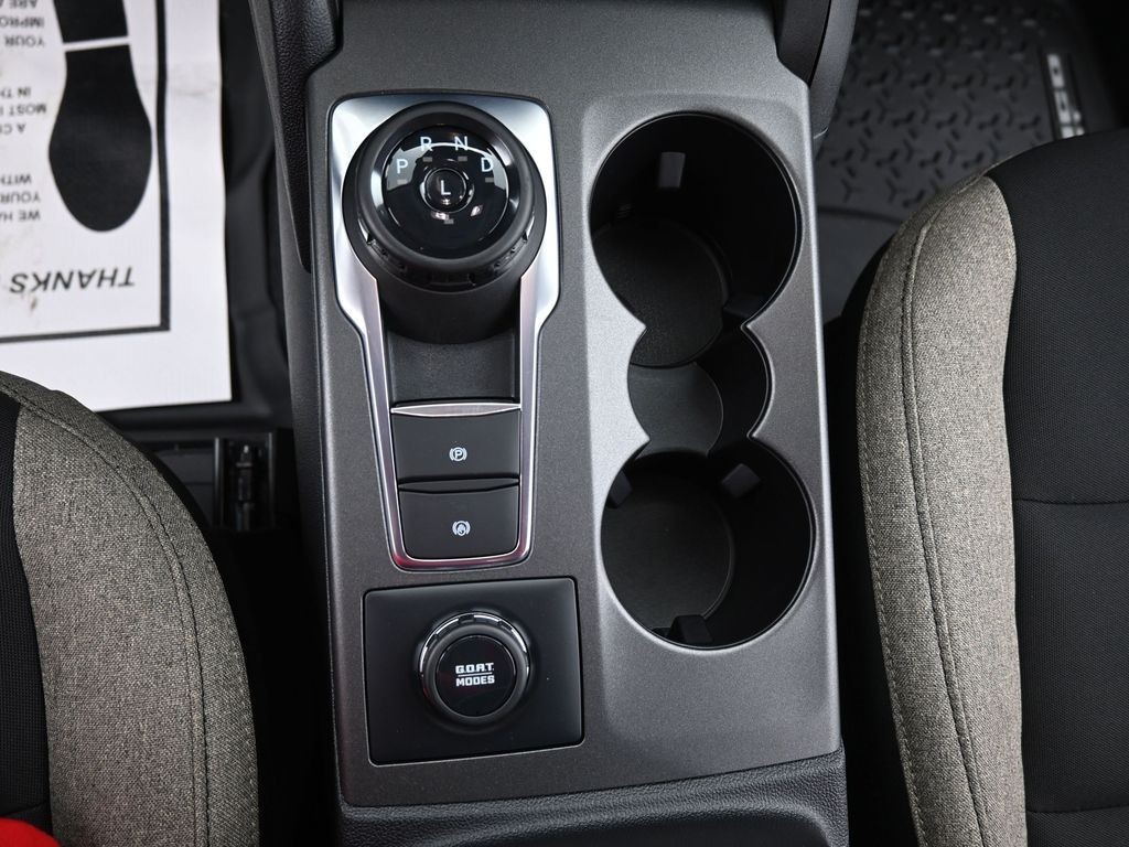 Ford Bronco Sport Vehicle Full-screen Gallery Image 12