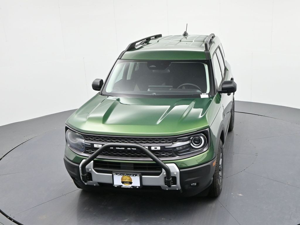 Ford Bronco Sport Vehicle Full-screen Gallery Image 19