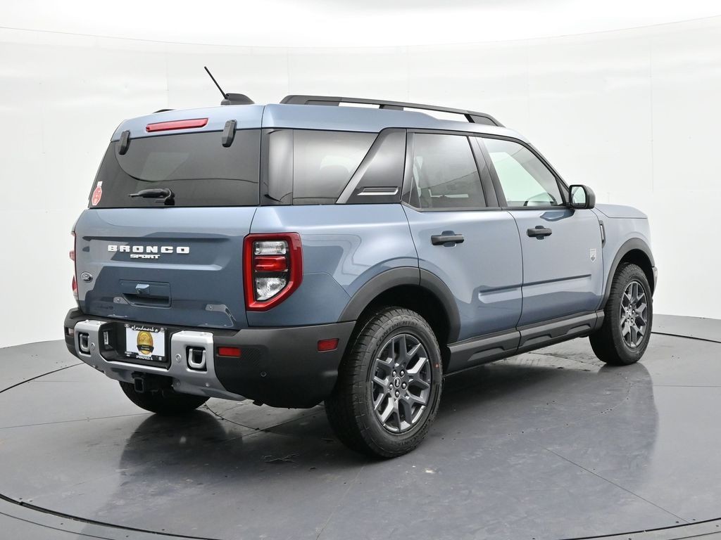 Ford Bronco Sport Vehicle Full-screen Gallery Image 6