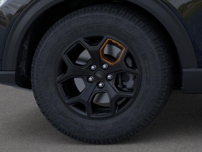 Ford Explorer Vehicle Full-screen Gallery Image 19