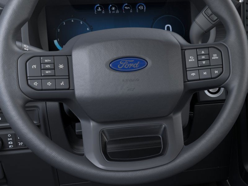 Ford F-150 Vehicle Full-screen Gallery Image 12