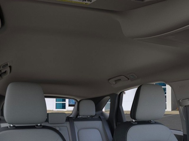 Ford Escape Vehicle Full-screen Gallery Image 22