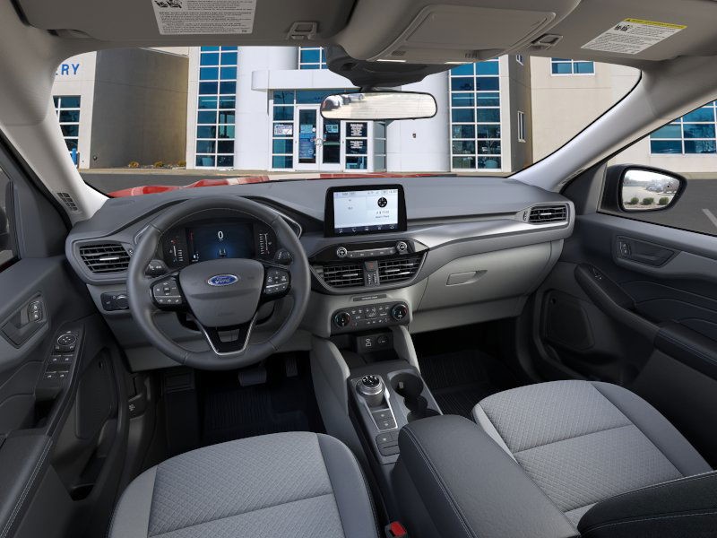 Ford Escape Vehicle Full-screen Gallery Image 9