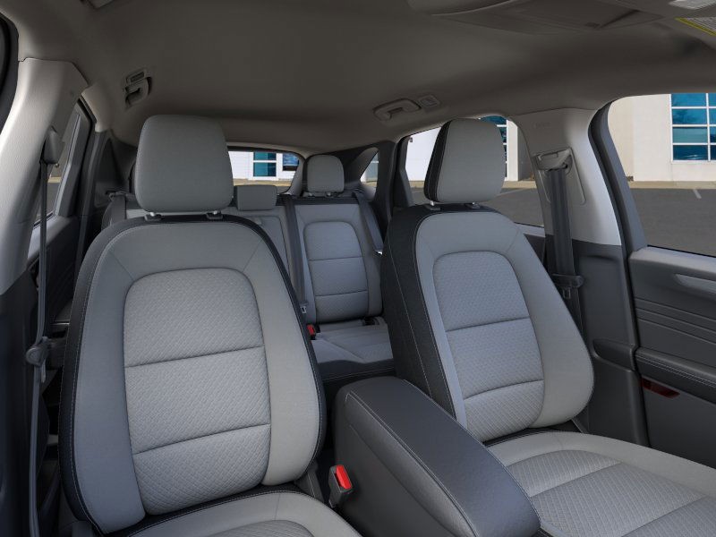 Ford Escape Vehicle Full-screen Gallery Image 10