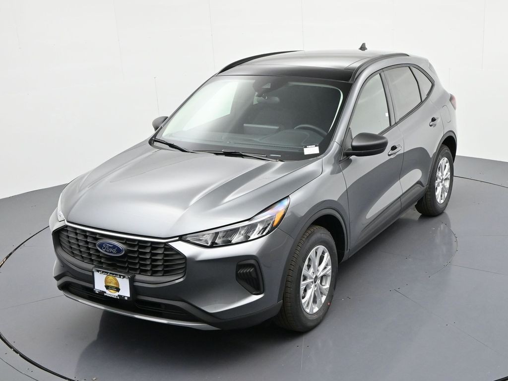 Ford Escape Vehicle Full-screen Gallery Image 20