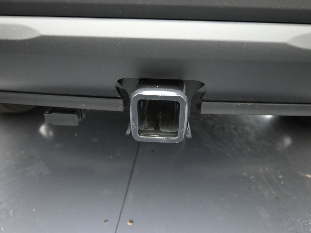 Ford Escape Hybrid Vehicle Full-screen Gallery Image 20