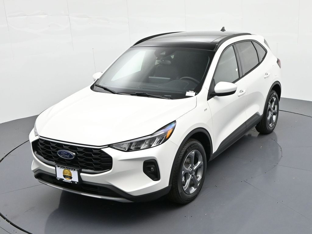 Ford Escape Hybrid Vehicle Full-screen Gallery Image 24